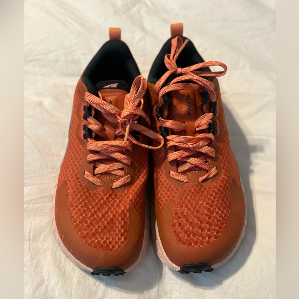 ALTRA Women Outroad Trail Running Shoe, Red/Orange, 8.5 in almost new co…